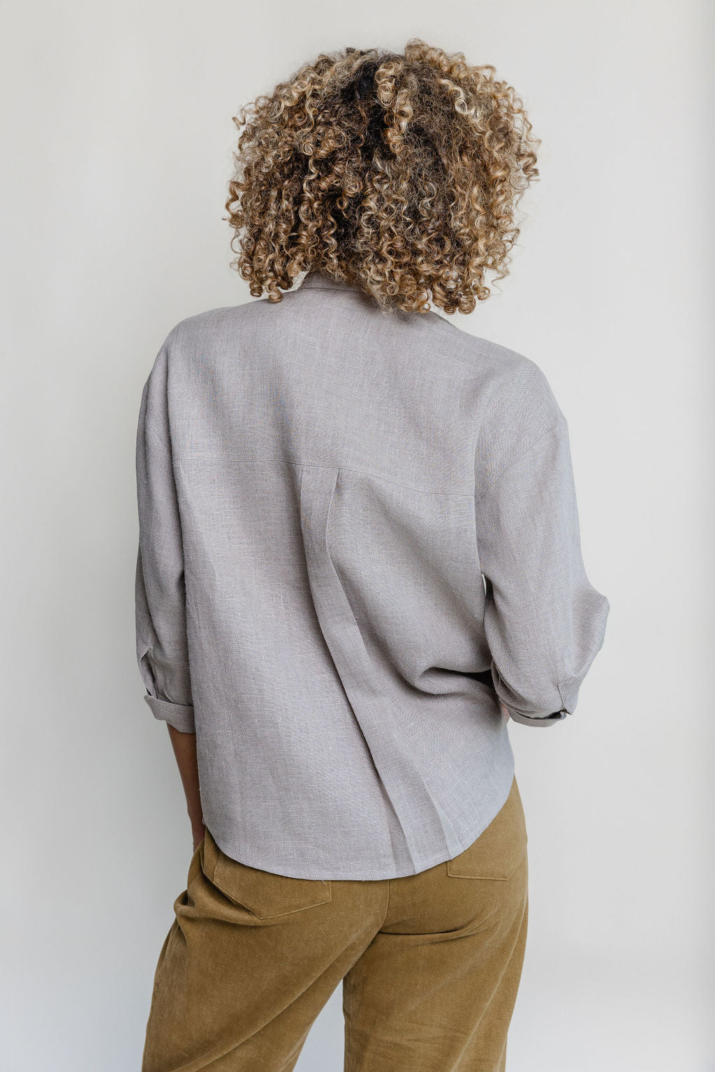 Sandra Blouse in Linen