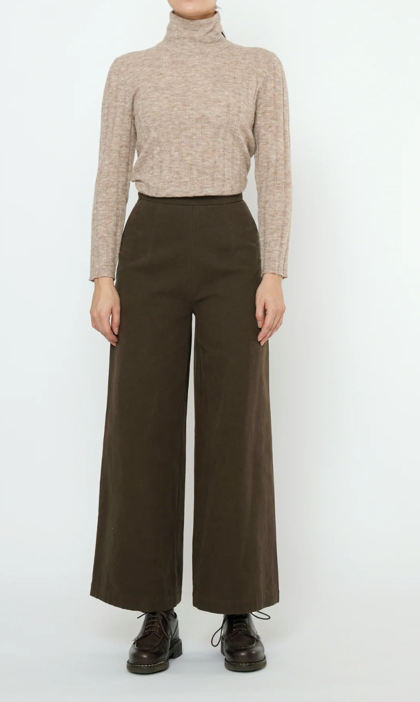 7115 by Szeki Signature Wide-Legged Trouser