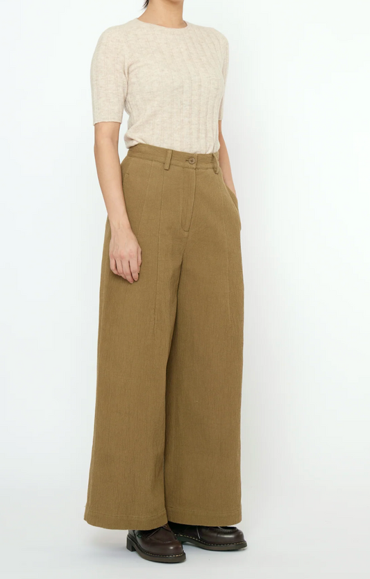 7115 by Szeki Textured Wide-Legged Skate Trouser