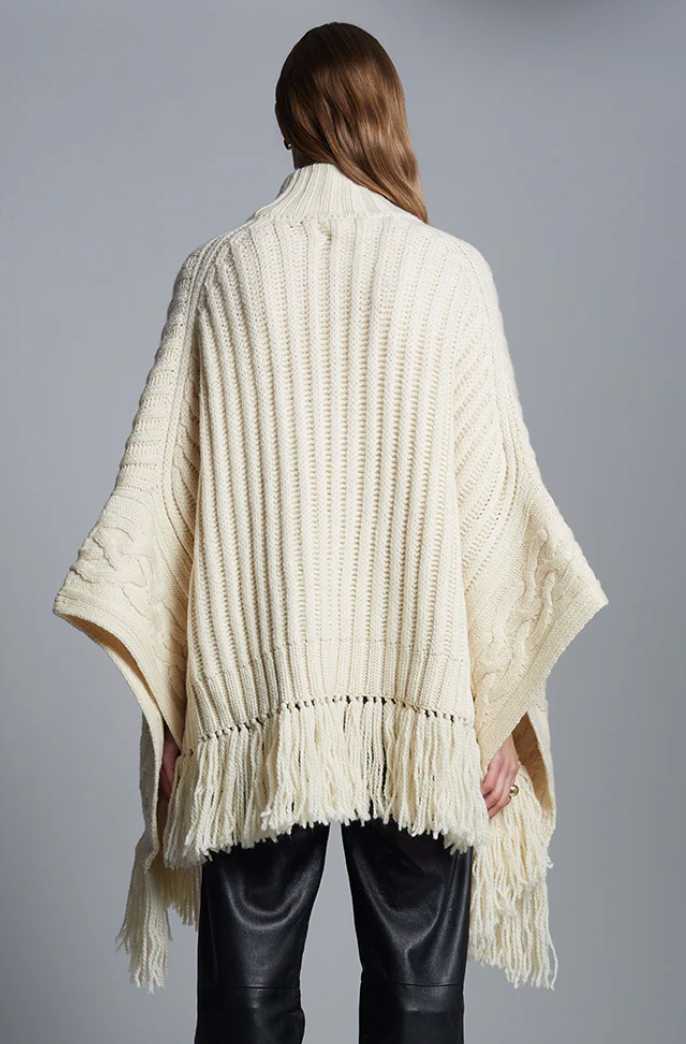 Eleven Six Hanni Poncho