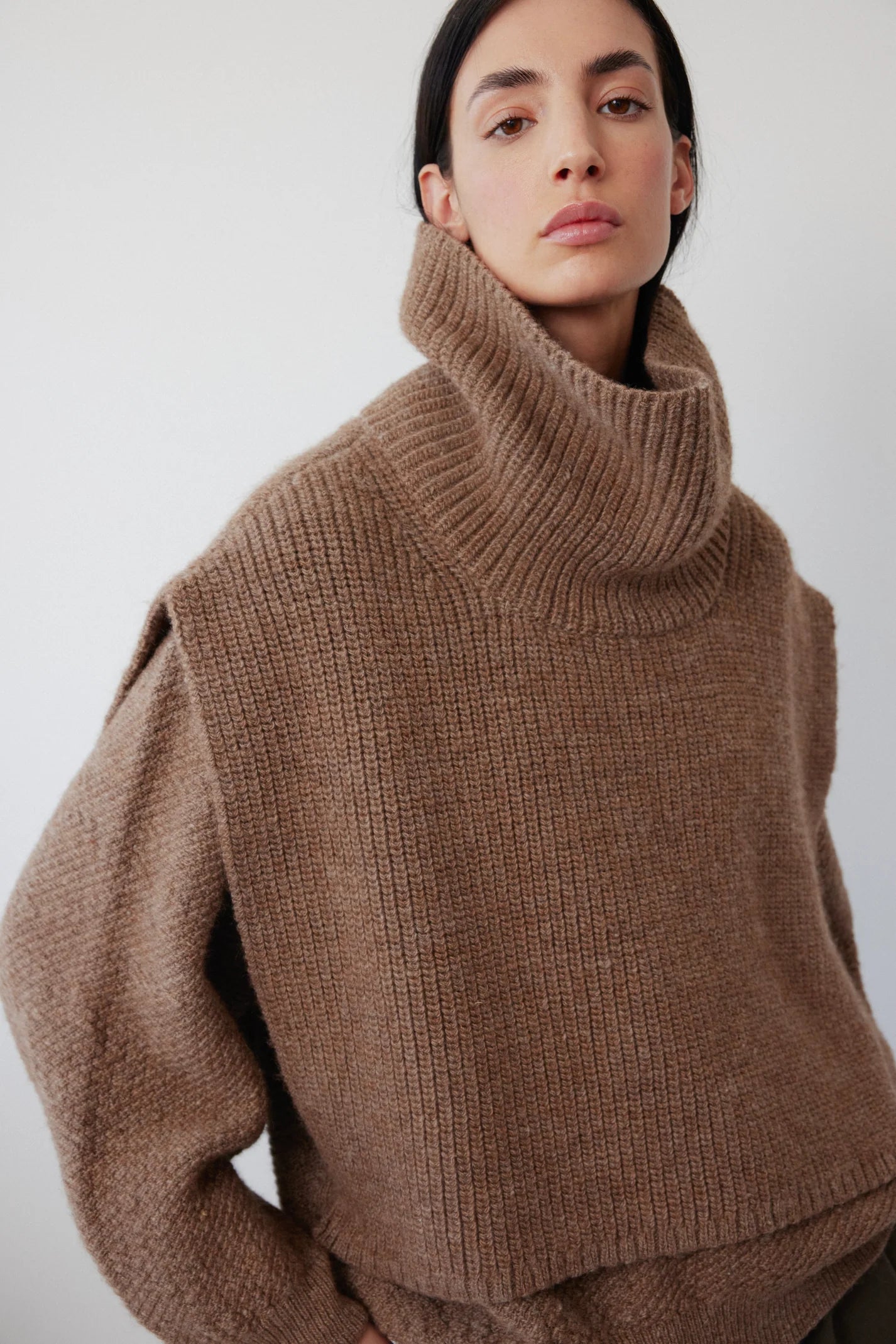 Wol Hide Rib Poncho