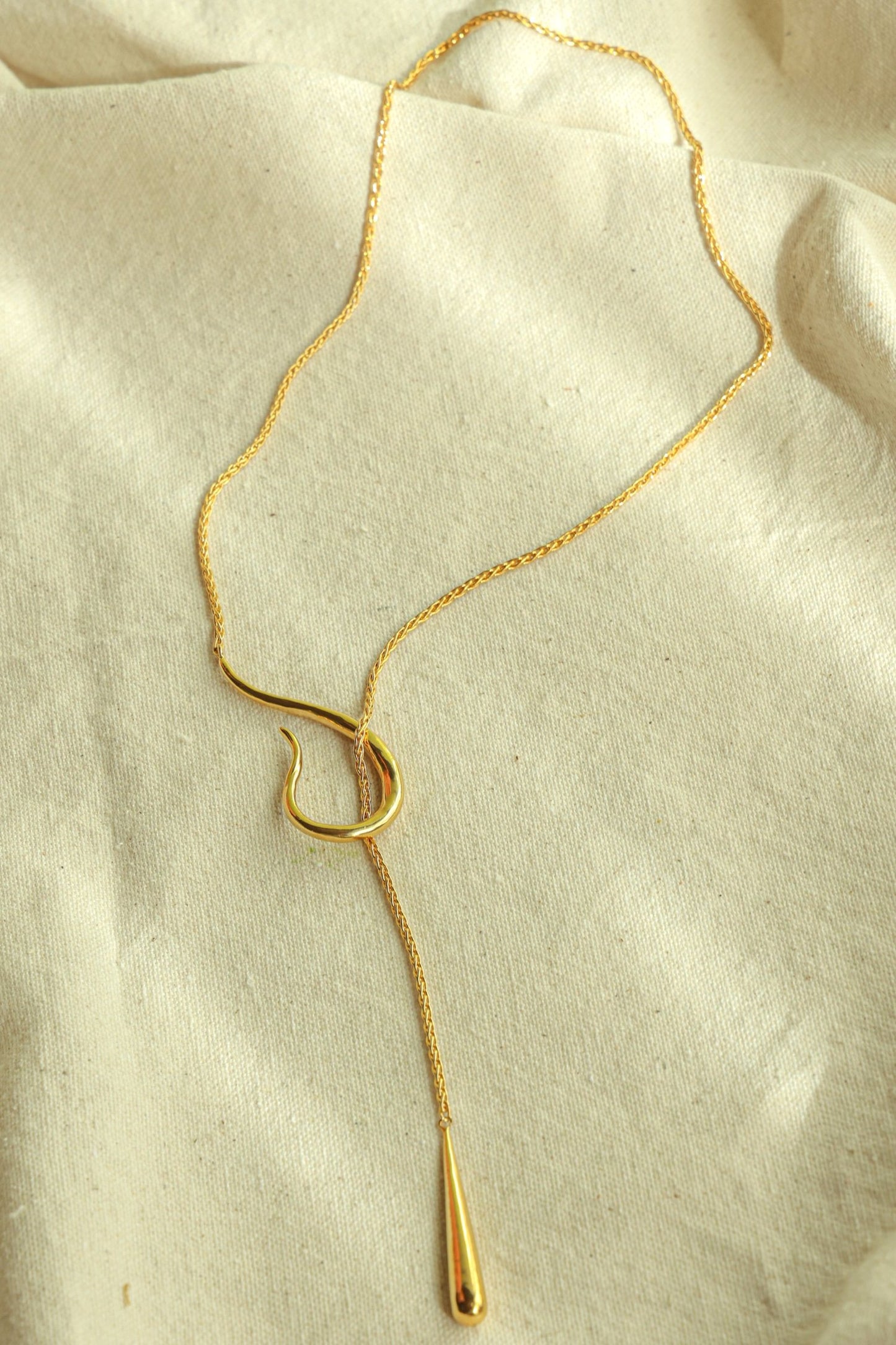 Laura Estrada Pendulum Lariat
