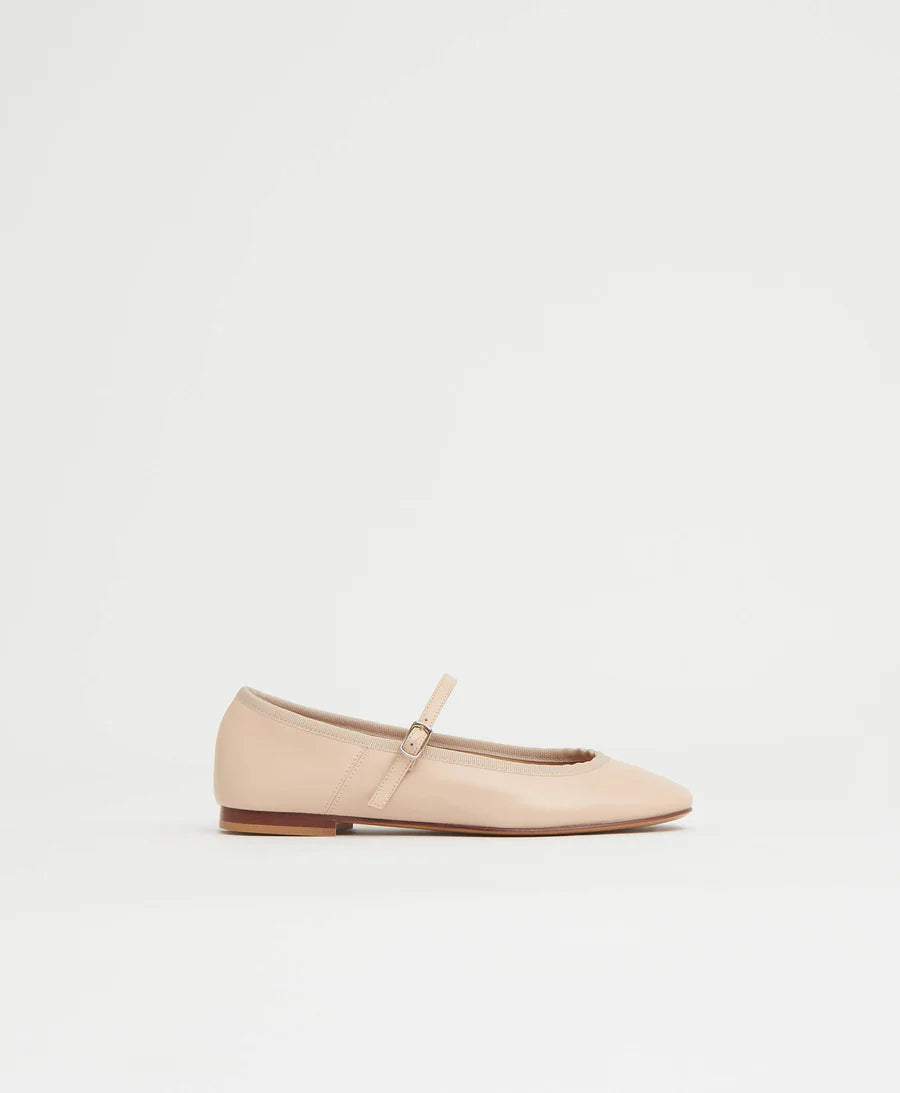 Mansur Gavriel Dance Mary Jane