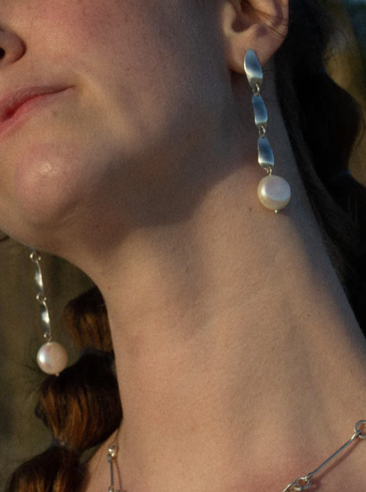 Leili Kasraie Pearl Droplet Earring