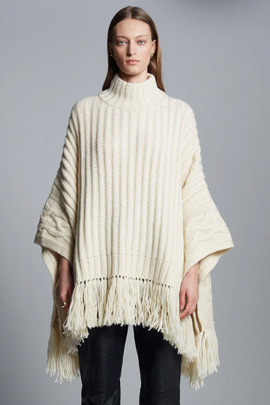 Eleven Six Hanni Poncho