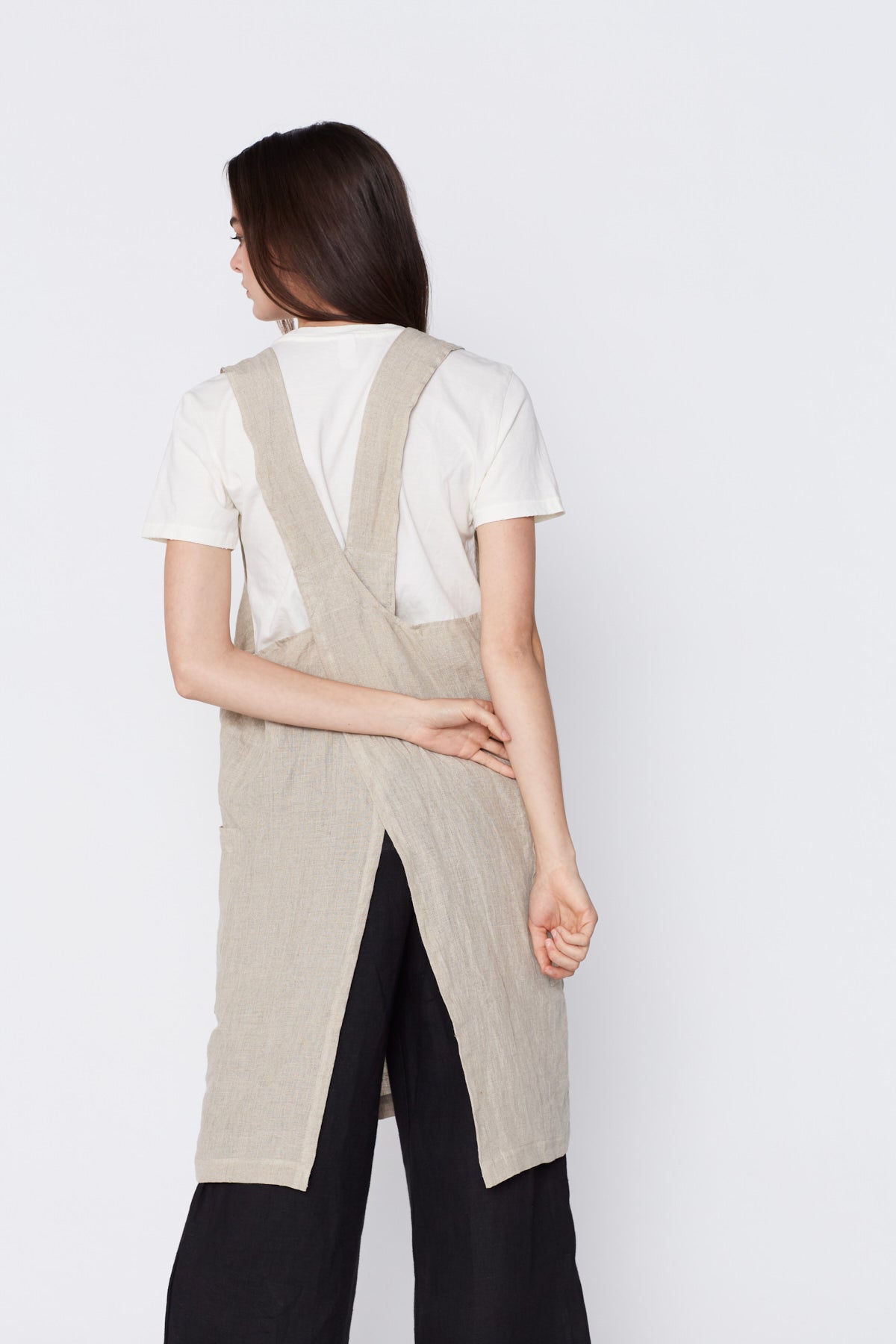 Linen Pinafore Apron in Natural. Made in Atlanta, ethically and sustainably, by slow fashion designer Megan Huntz. 