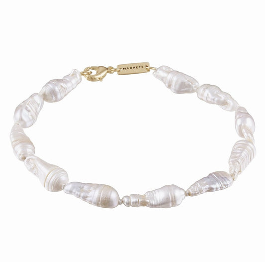 Machete Biwa Pearl Bracelet
